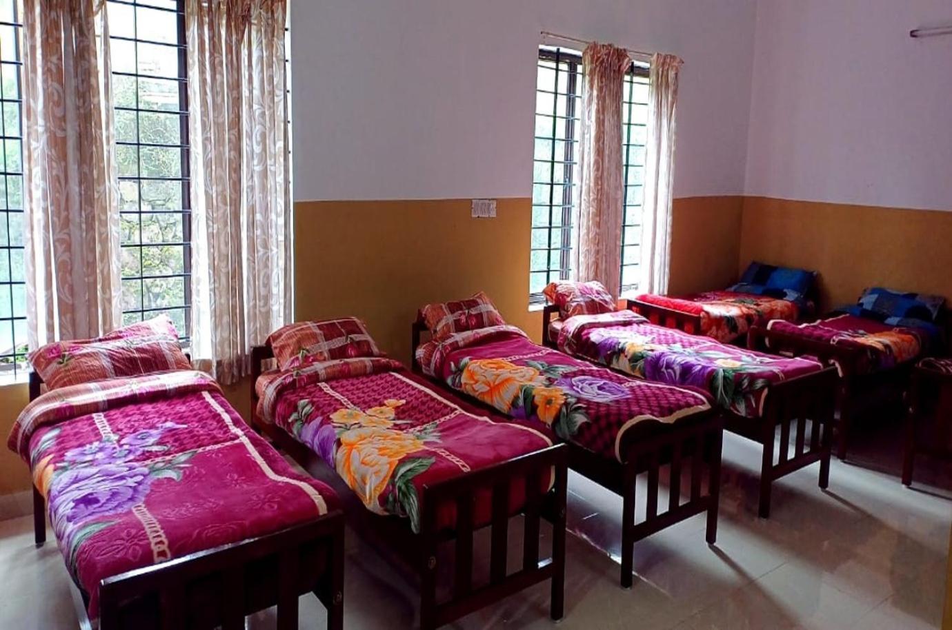 Hotel Ac Mist Munnar Esterno foto