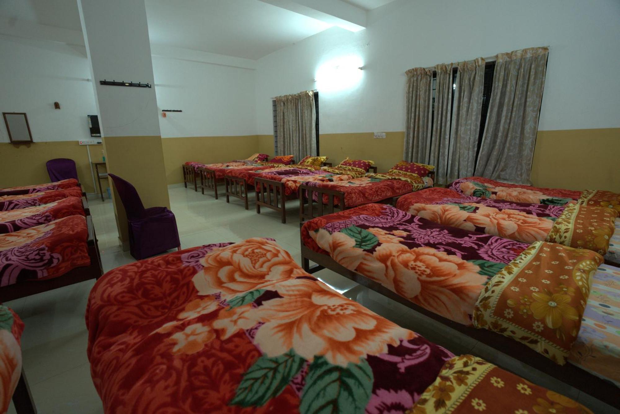 Hotel Ac Mist Munnar Esterno foto