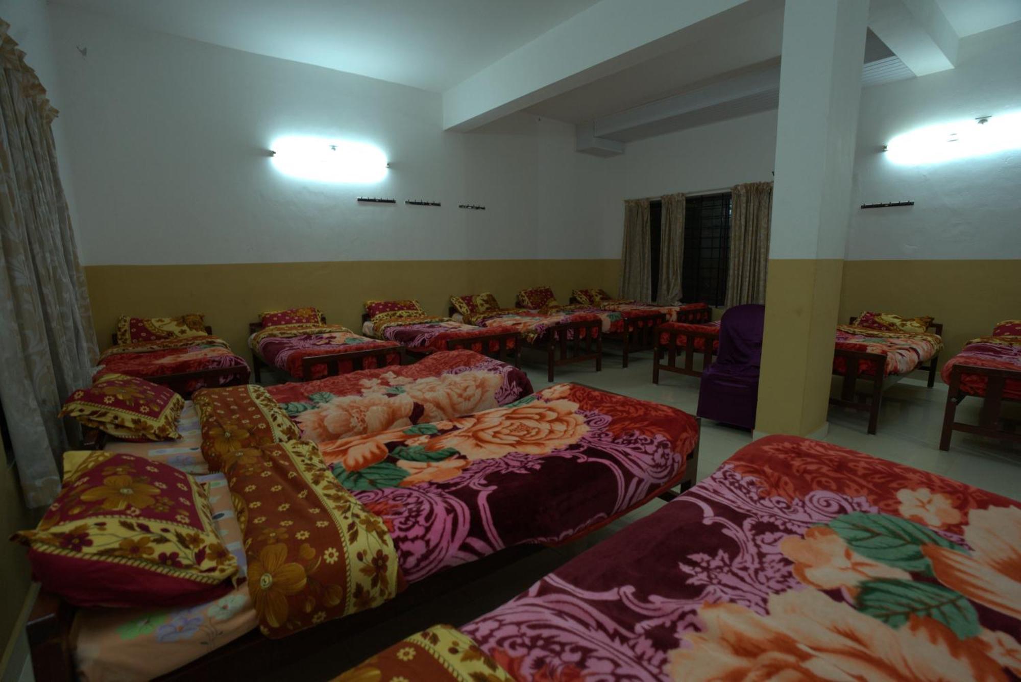 Hotel Ac Mist Munnar Esterno foto