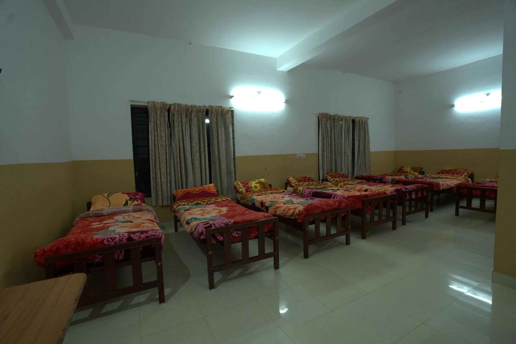 Hotel Ac Mist Munnar Esterno foto