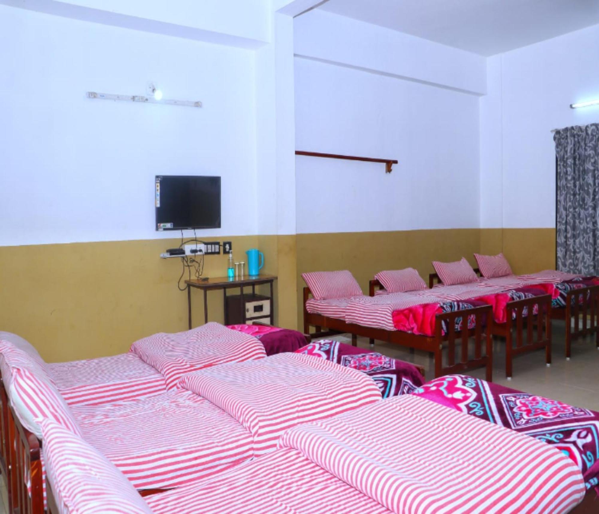 Hotel Ac Mist Munnar Esterno foto